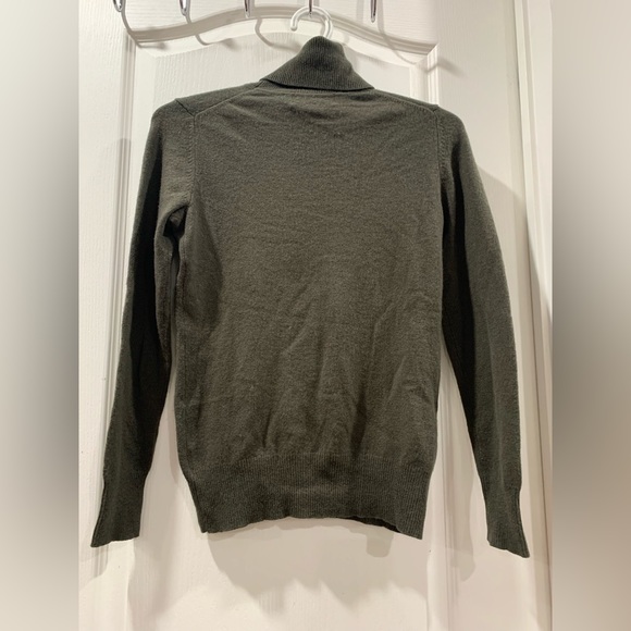 Michael Kors Cashmere Turtleneck Sweater - Picture 2 of 4